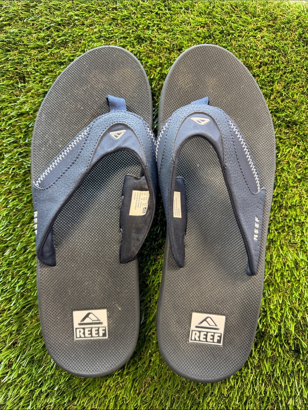 Reef Men’s Navy and Black Foam Flip Flops